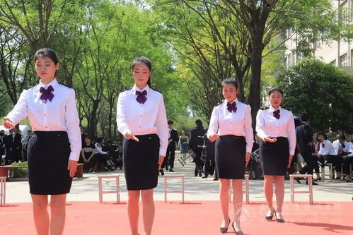 禮行軌交，儀展芳華——記西安鐵道技師學(xué)院交通乘務(wù)系首屆服務(wù)禮儀大賽